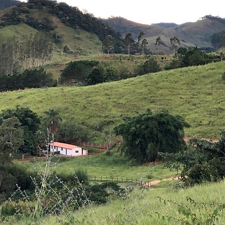 Vivenda Dos Guaranys -Um Projeto Ecologico - Casa Villa Conservatoria Luaran gambar